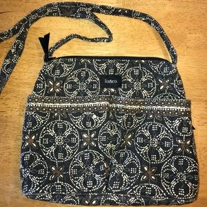Liz&Co cotton quilted purse. Black and cream.